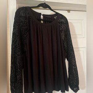 New Zac and Rachel Black Long Sleeve Blouse with Patterned Sleeves 1X 🌸 BG 07